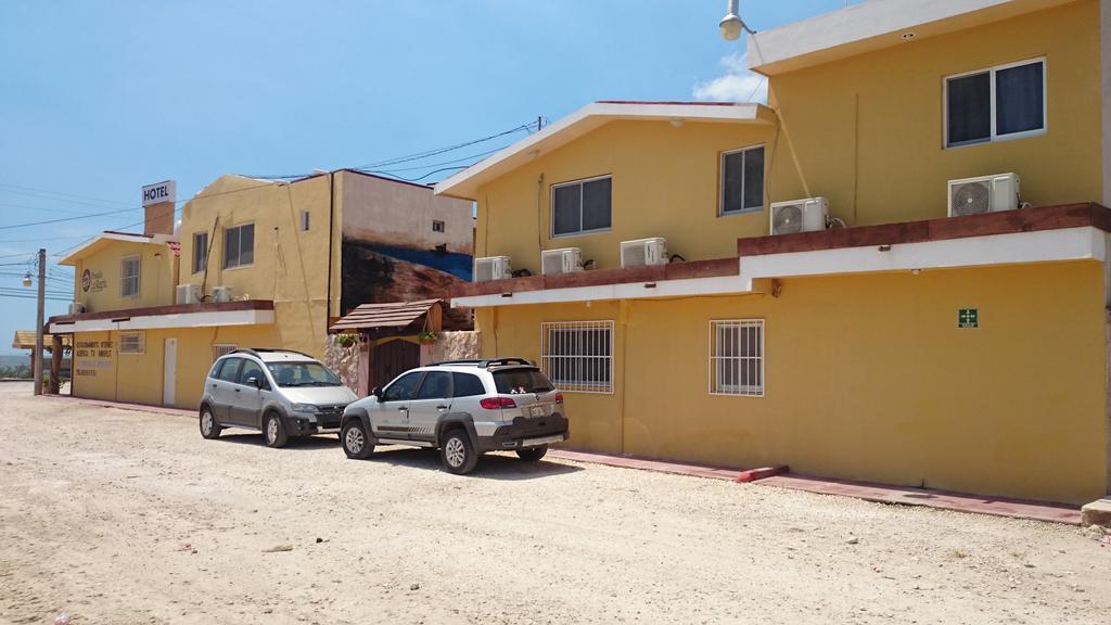 Hotel Posada La Regia Champotón Eksteriør billede